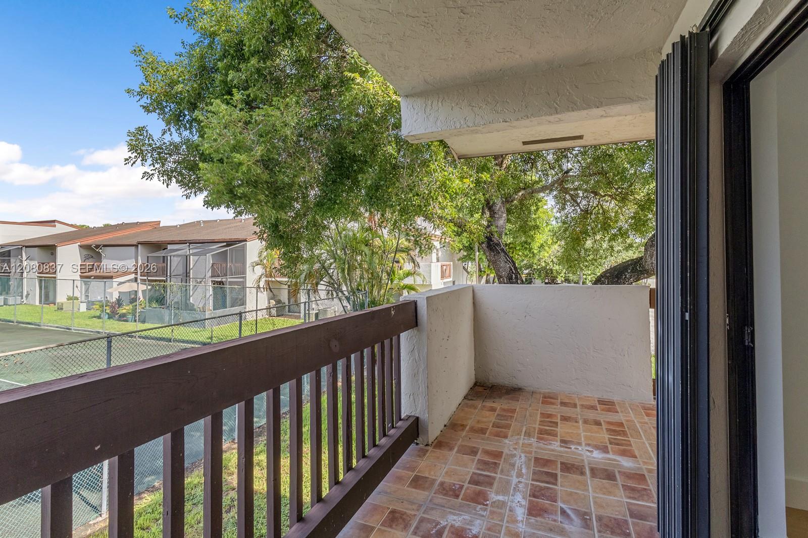 10046 NW 41st Street