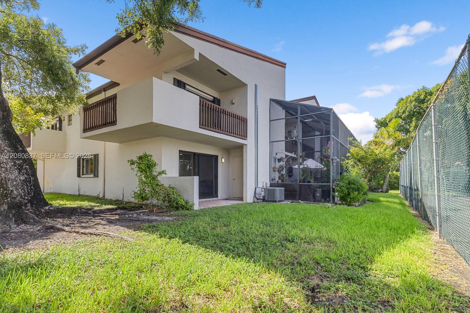 10046 NW 41st Street