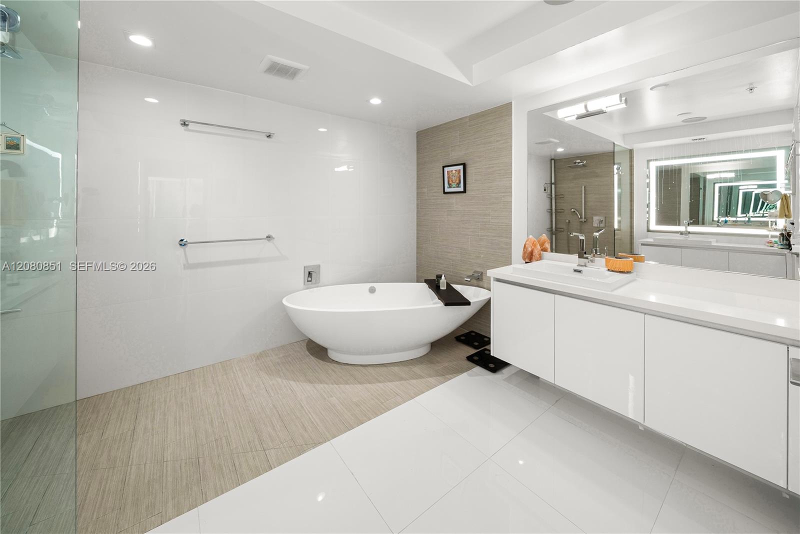 300 Sunny Isles Boulevard