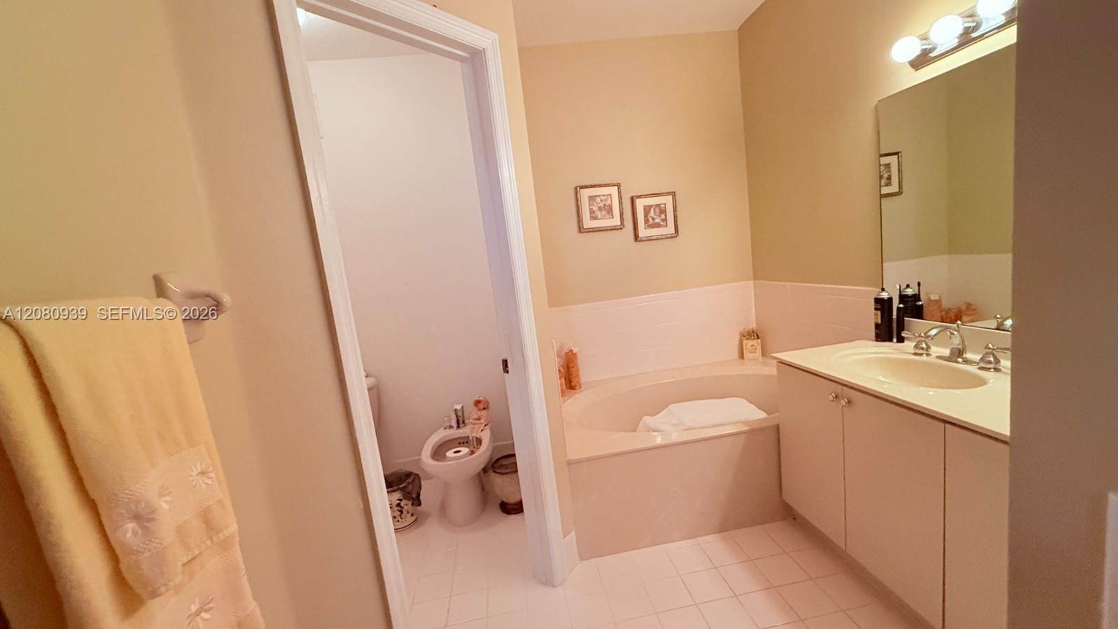 4729 SW 163rd Place