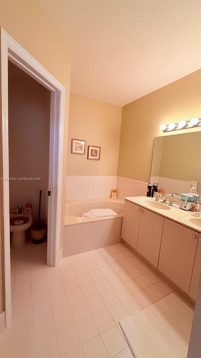 4729 SW 163rd Place
