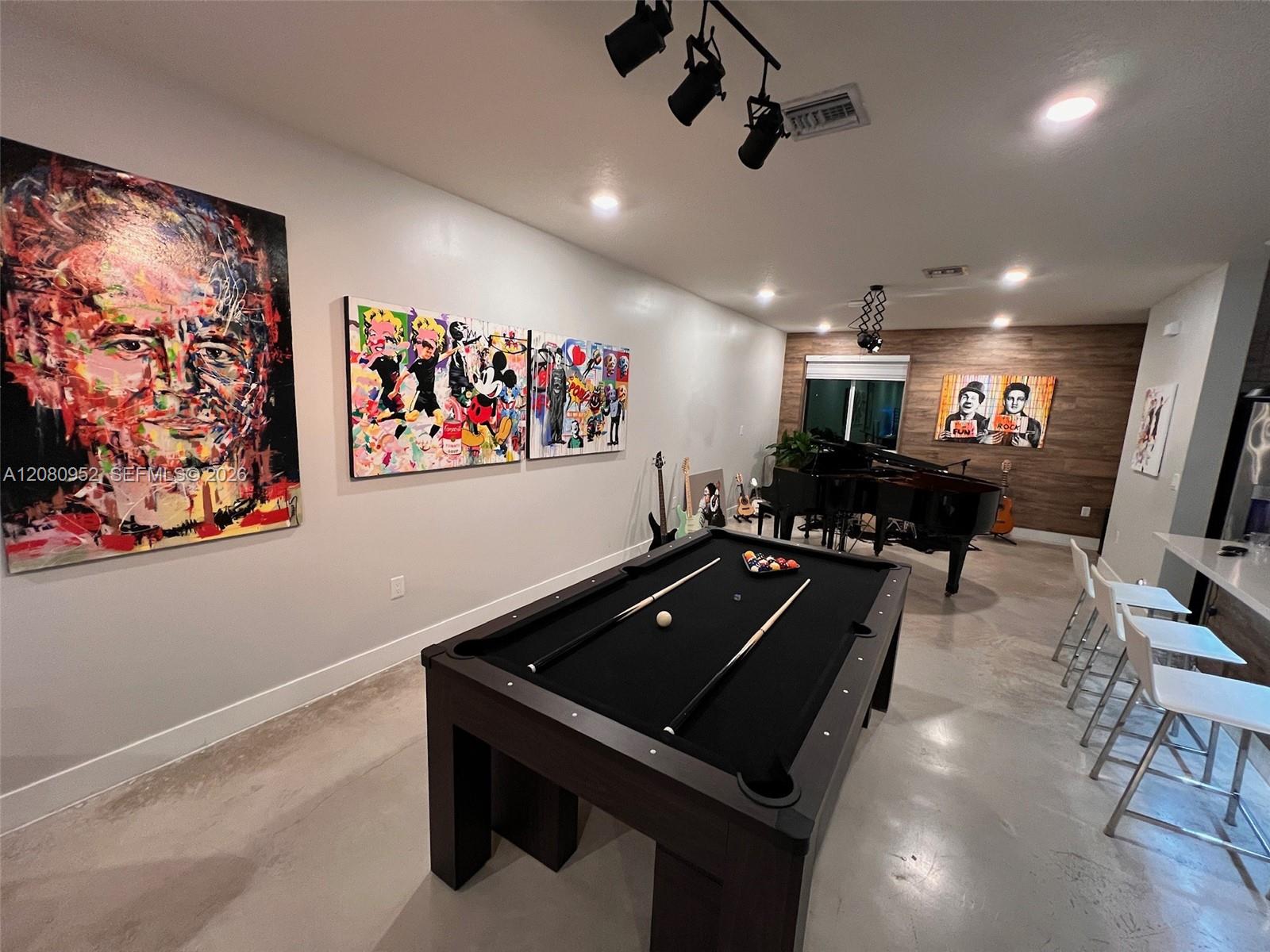 10448 NW 67th Street
