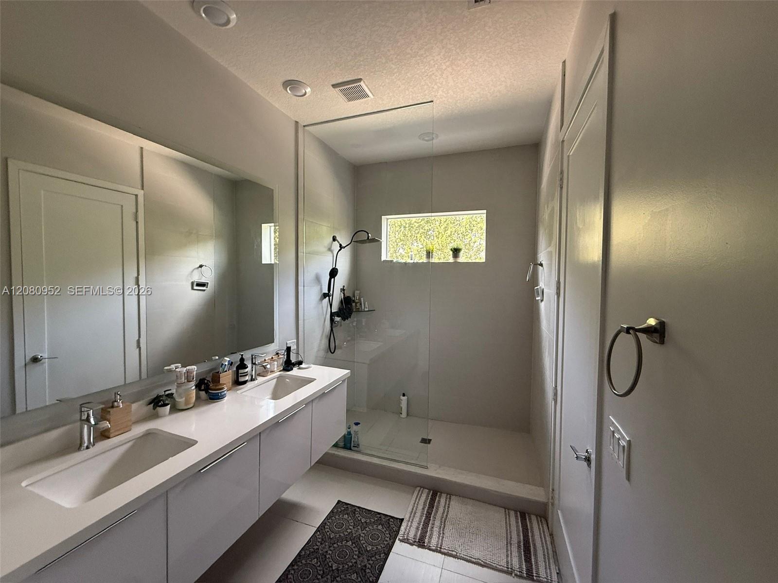 10448 NW 67th Street