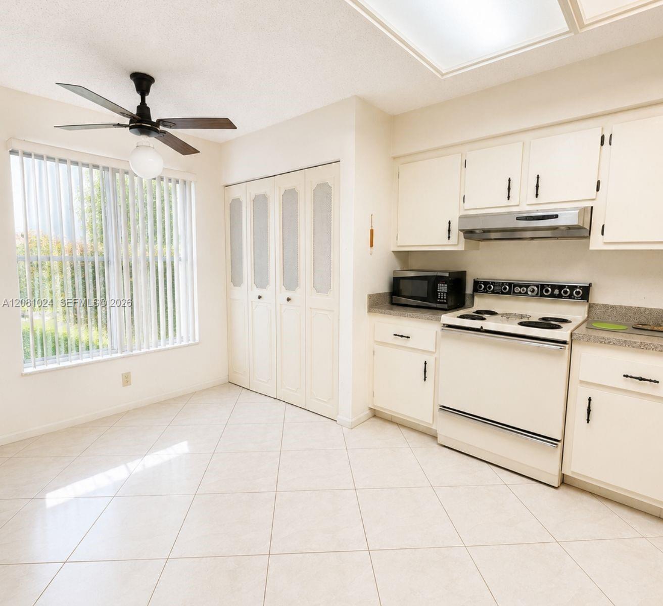 14575 Bonaire Boulevard