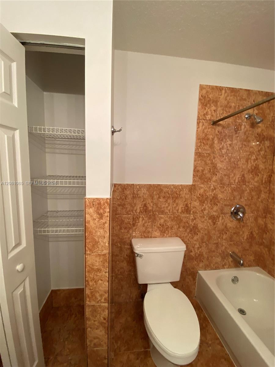 9457 NW 47th Terrace gallery image #27