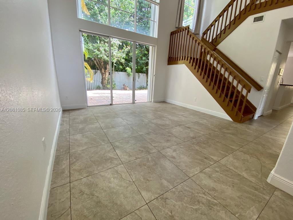 9457 NW 47th Terrace gallery image #5