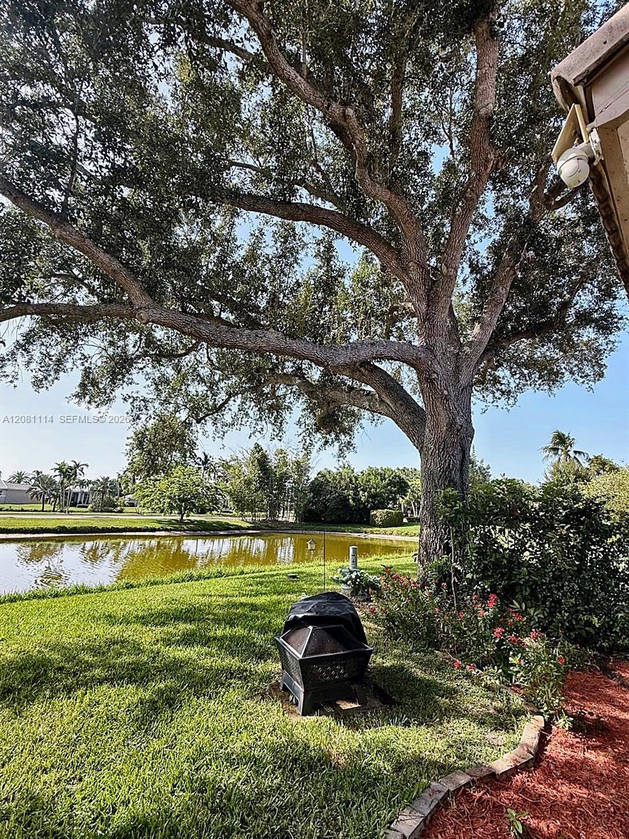 8976 Shoal Creek Lane