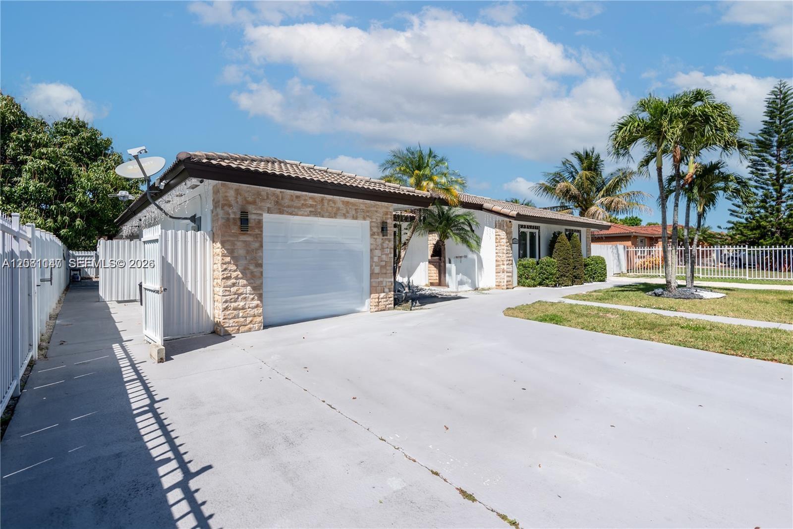 12485 SW 220th Street