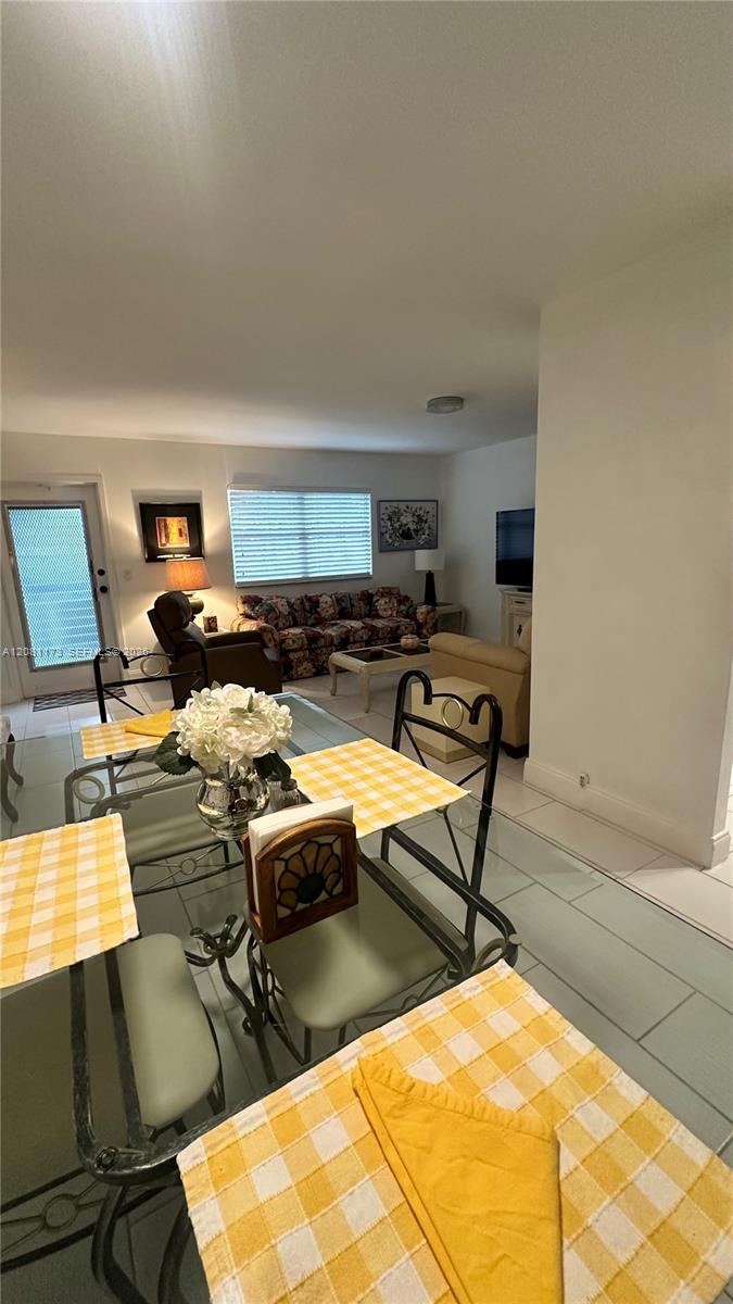 227 Tuscany D