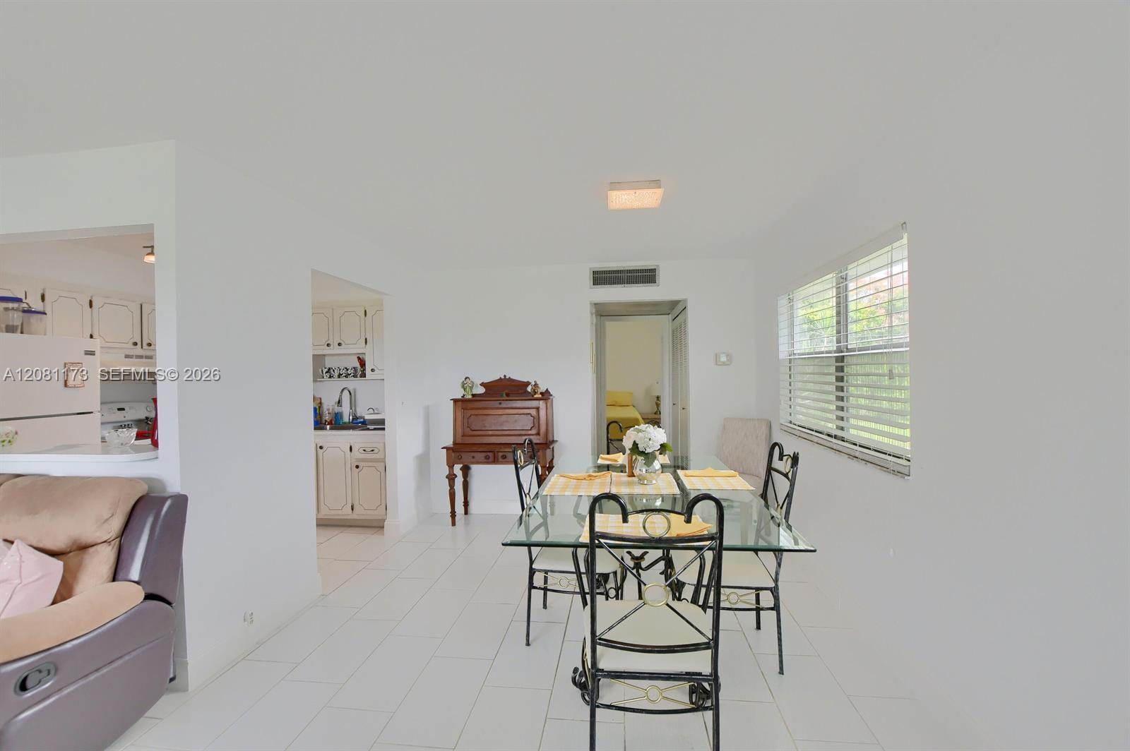 227 Tuscany D