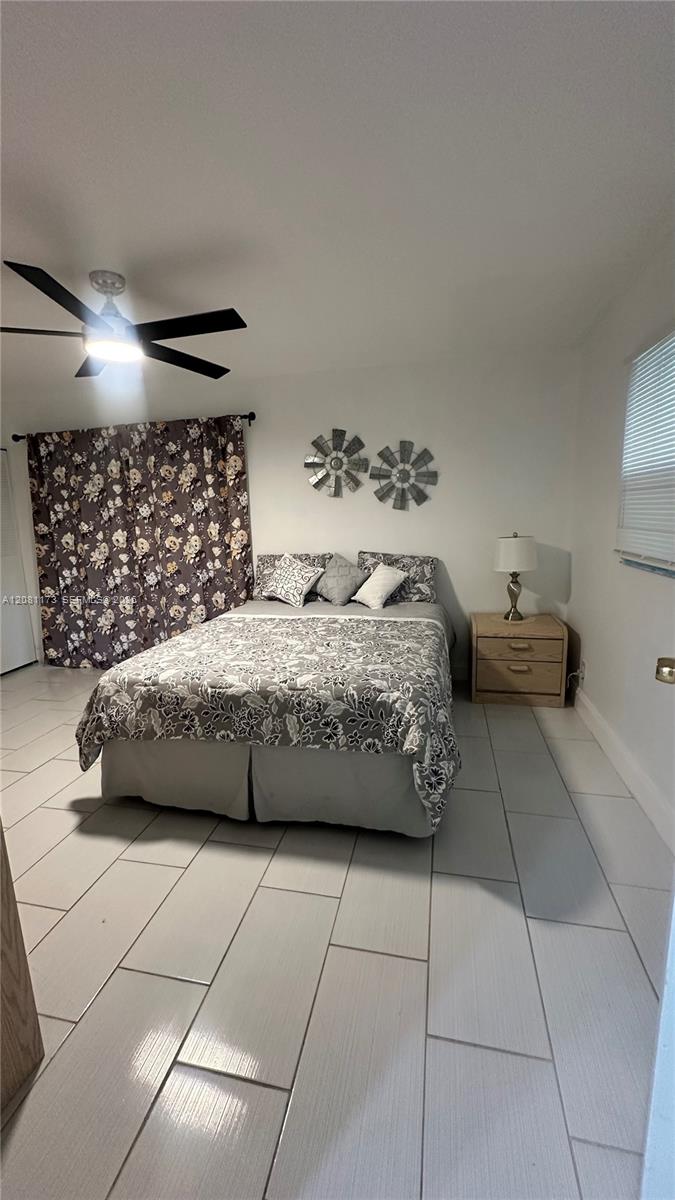 227 Tuscany D