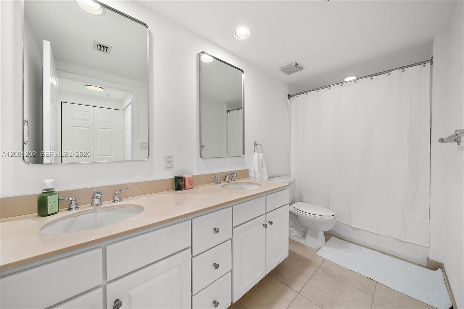 2000 N Bayshore Drive