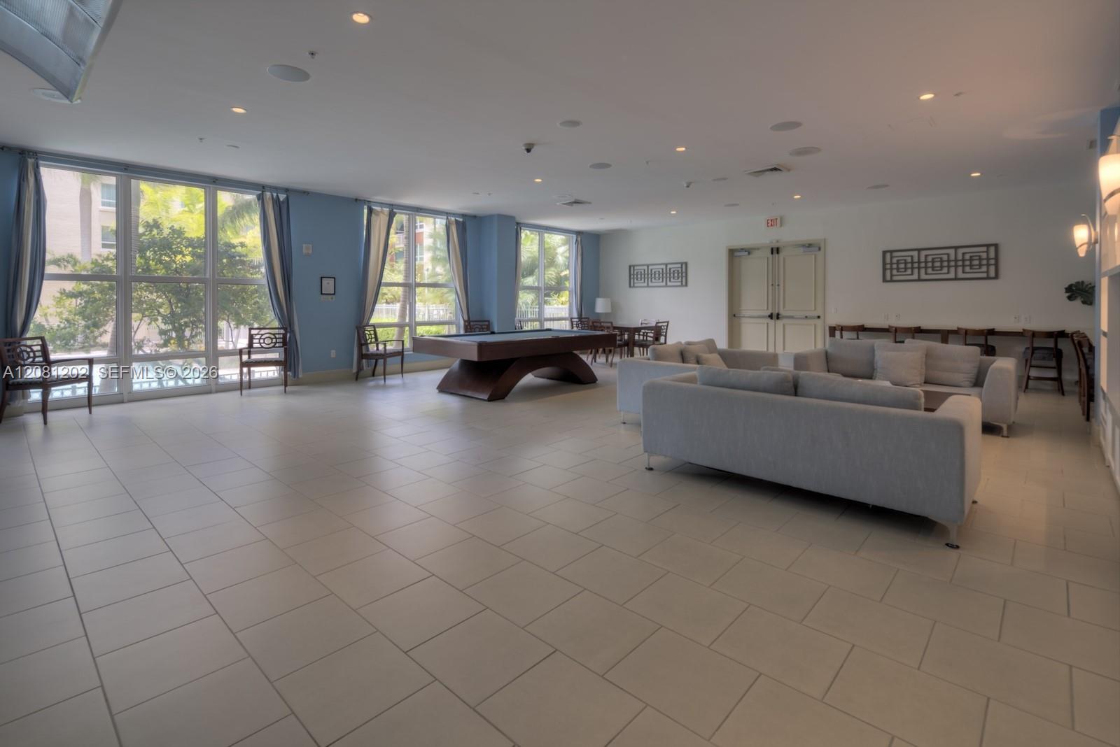 2000 N Bayshore Drive