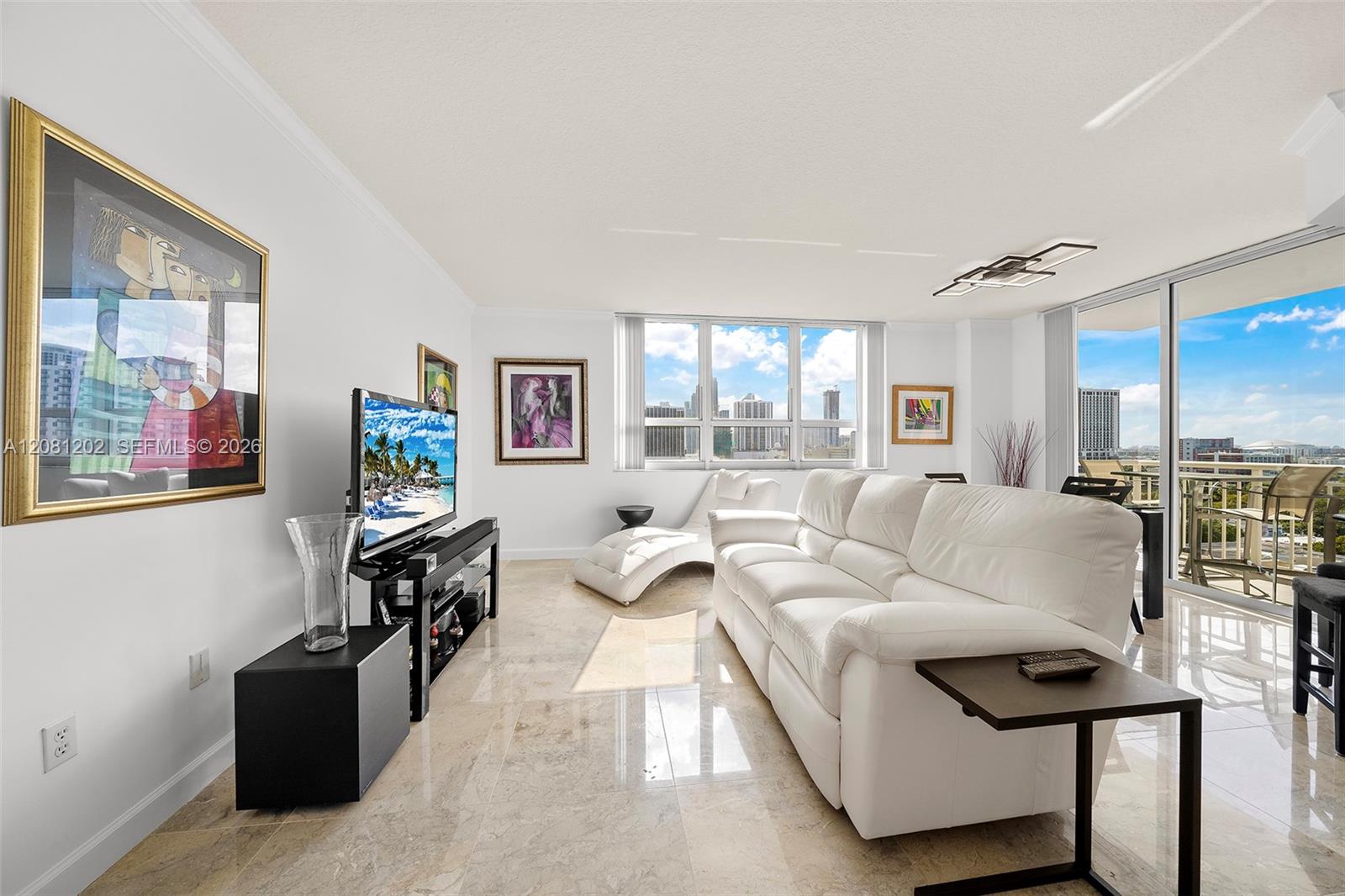 2000 N Bayshore Drive