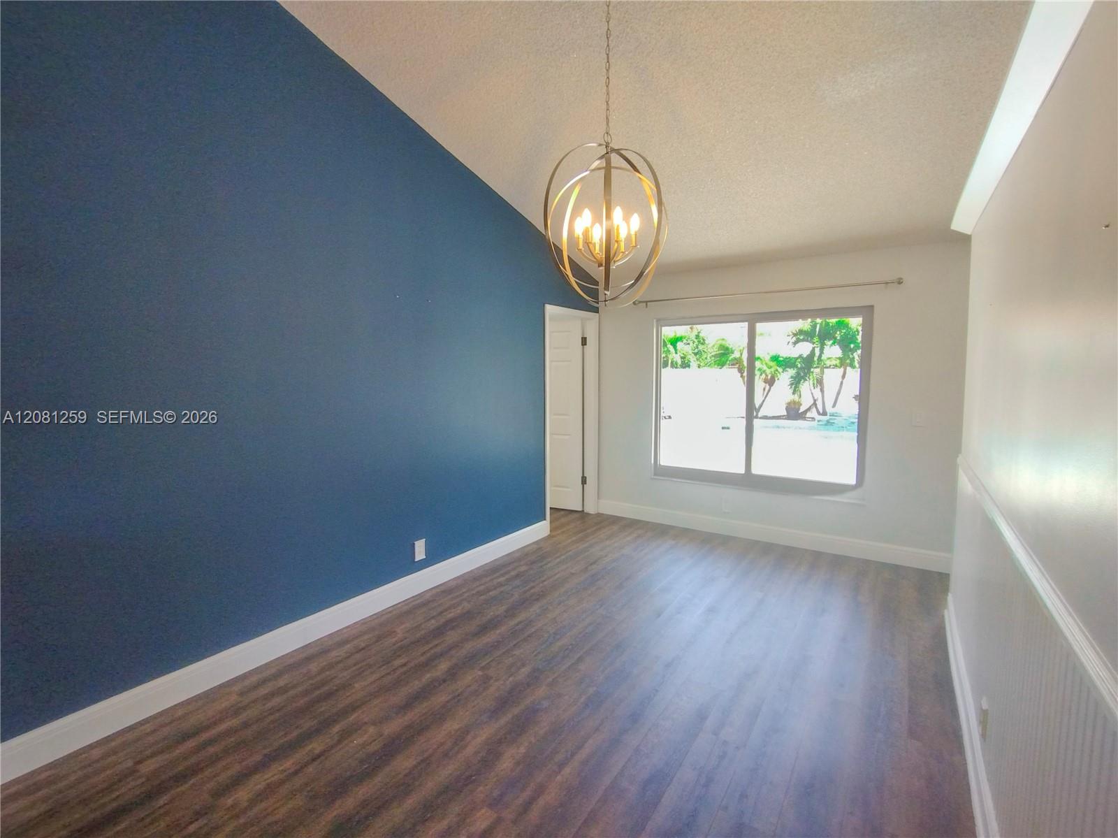 5780 Sun Pointe Circle gallery image #11