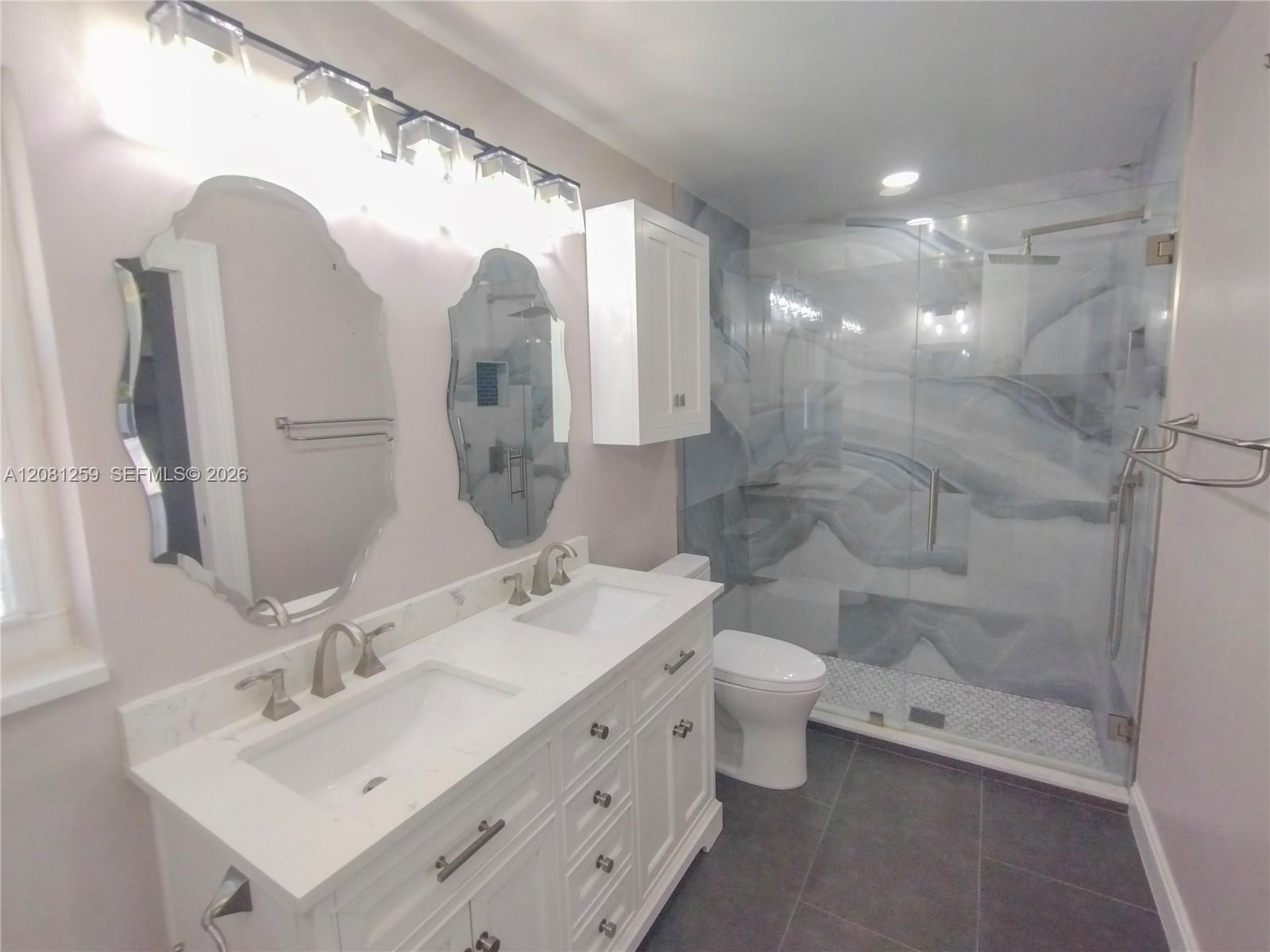 5780 Sun Pointe Circle gallery image #20