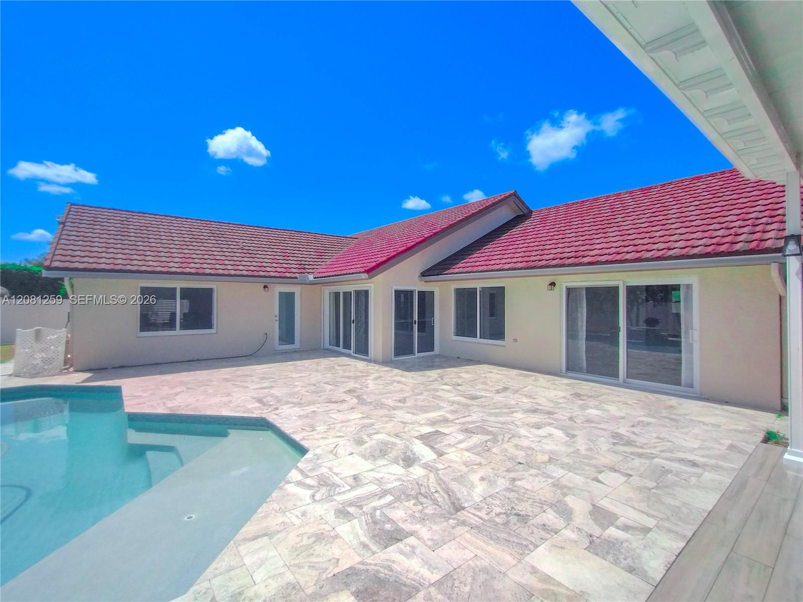 5780 Sun Pointe Circle gallery image #30