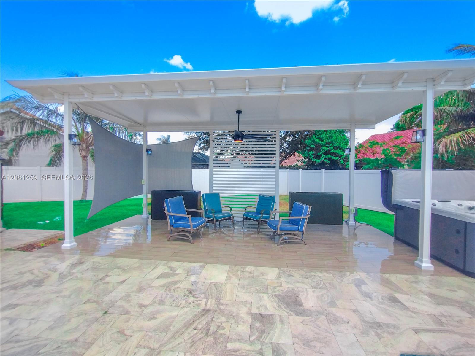 5780 Sun Pointe Circle gallery image #5