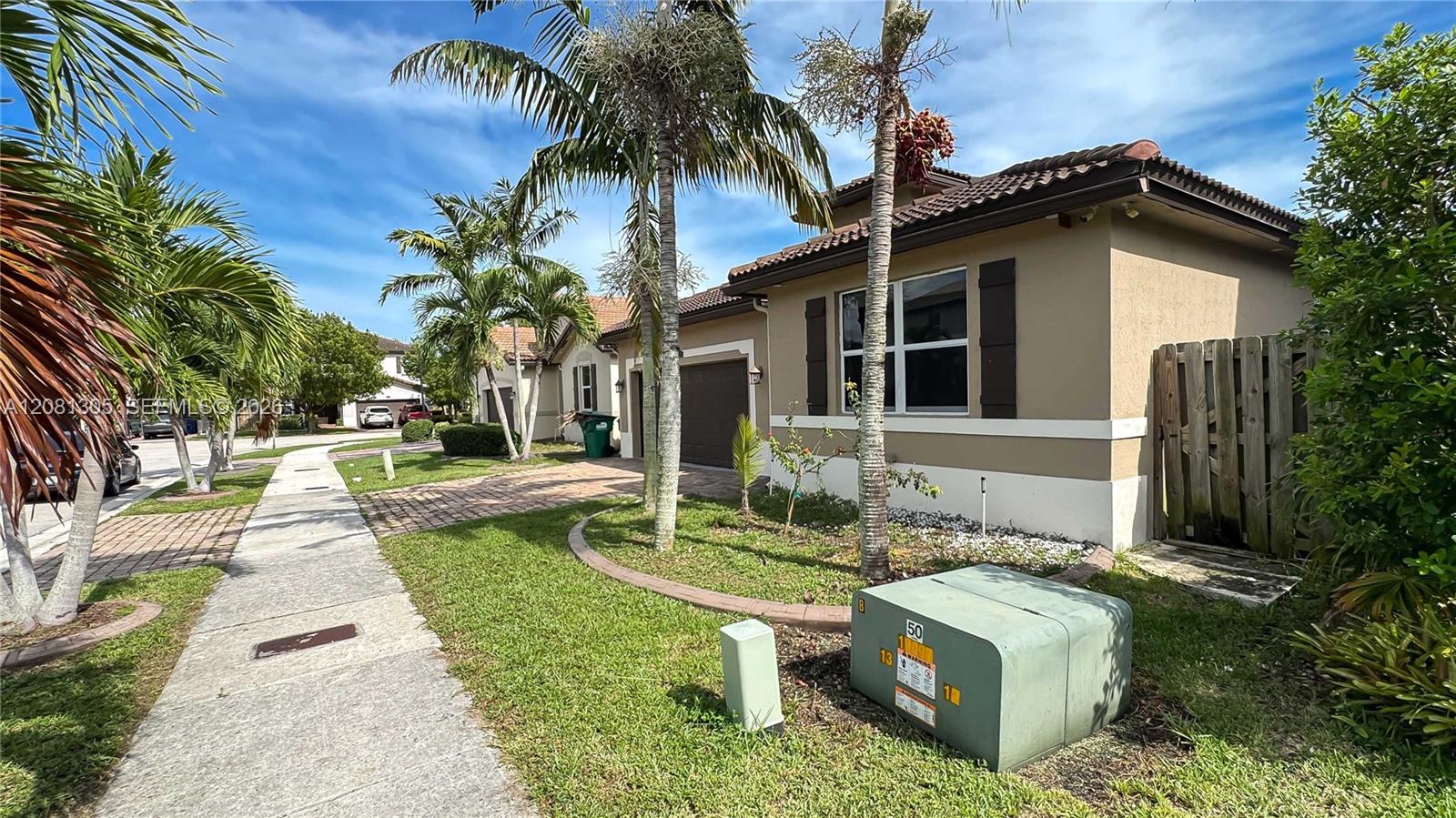 11828 SW 253rd Street