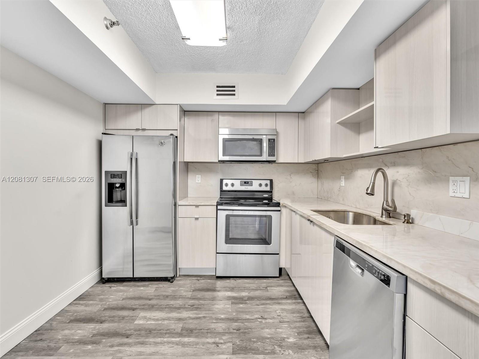 19195 NE 36th Court