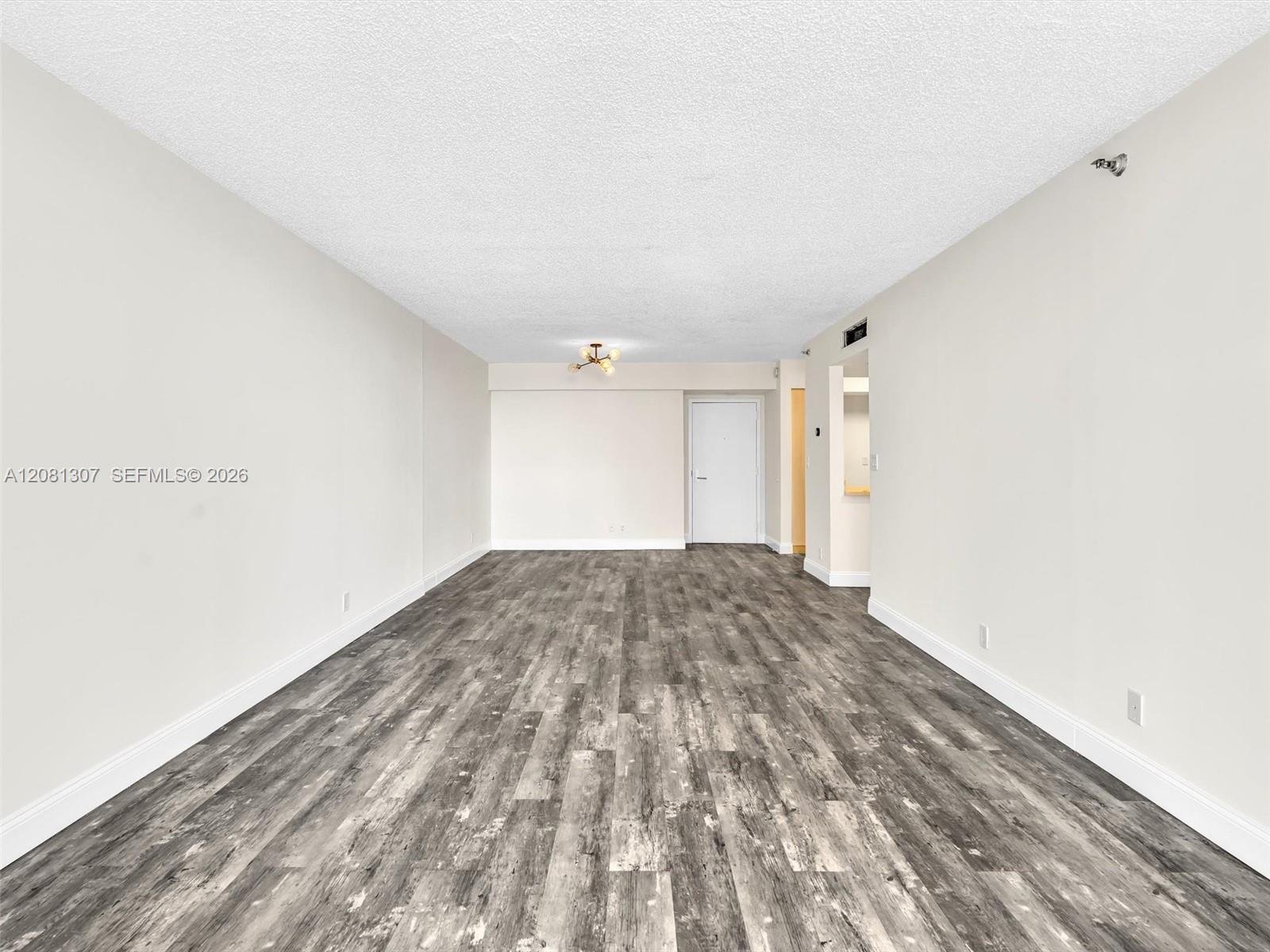 19195 NE 36th Court