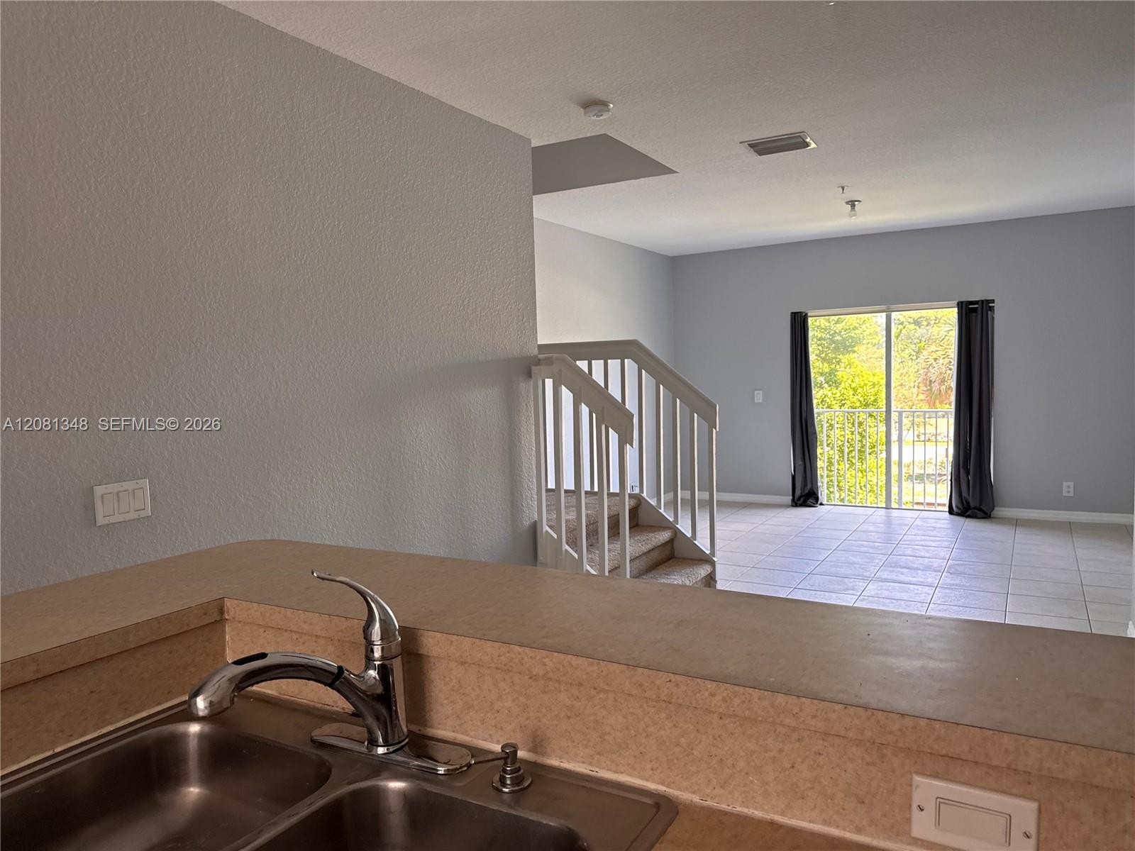1726 NE 6th Street gallery image #4