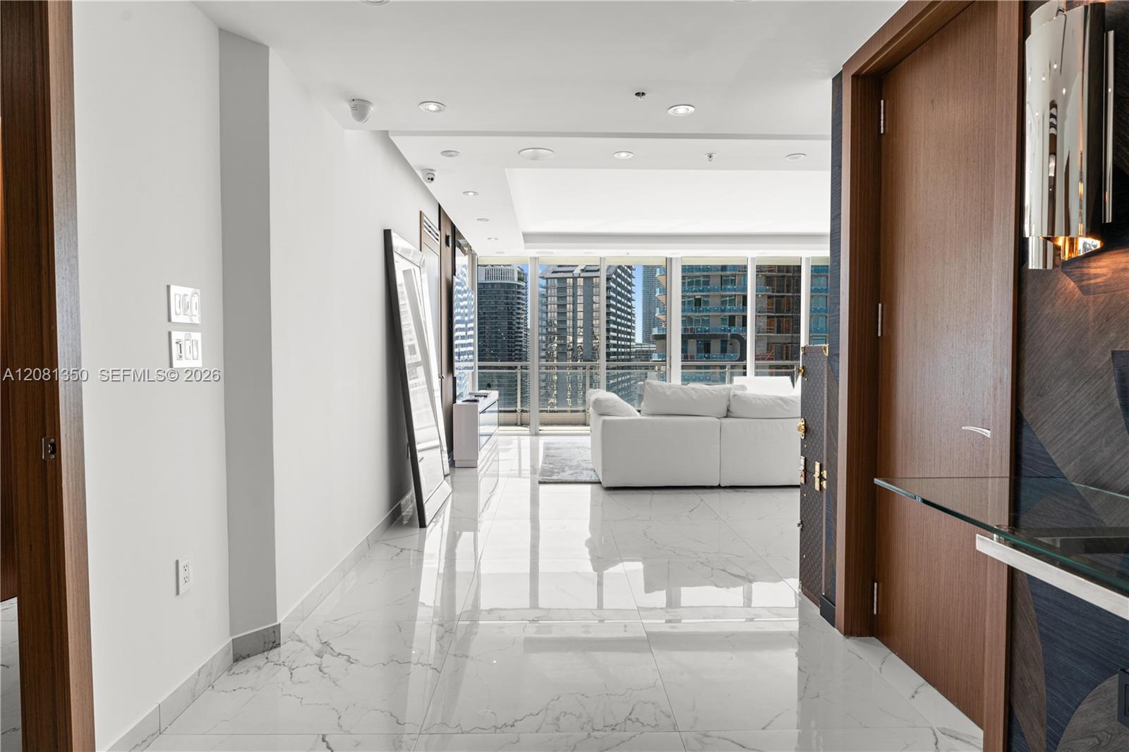 92 SW 3rd Street