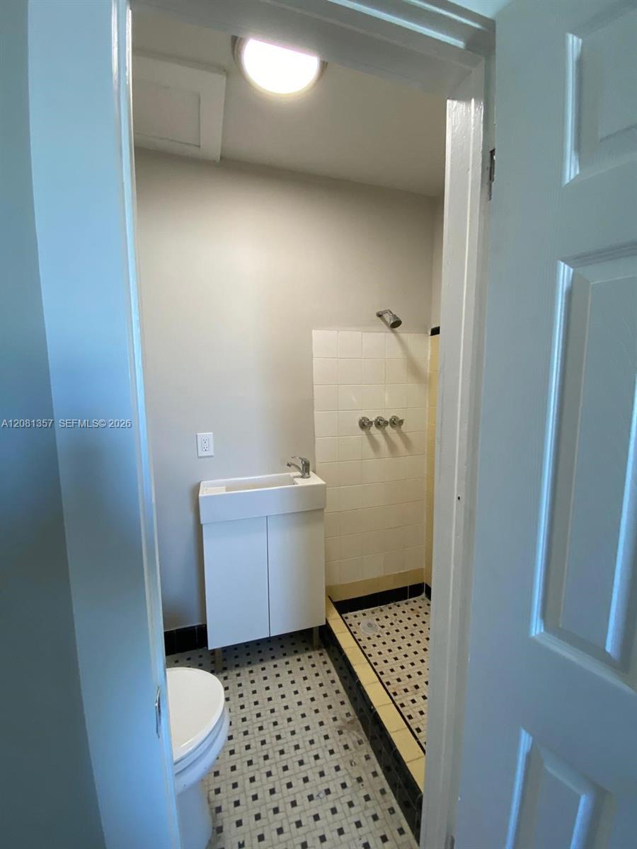 821 SW 29th Court