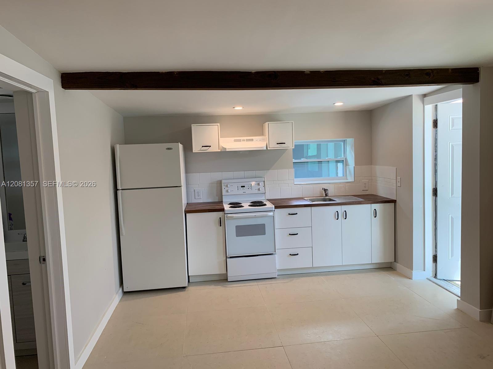 821 SW 29th Court