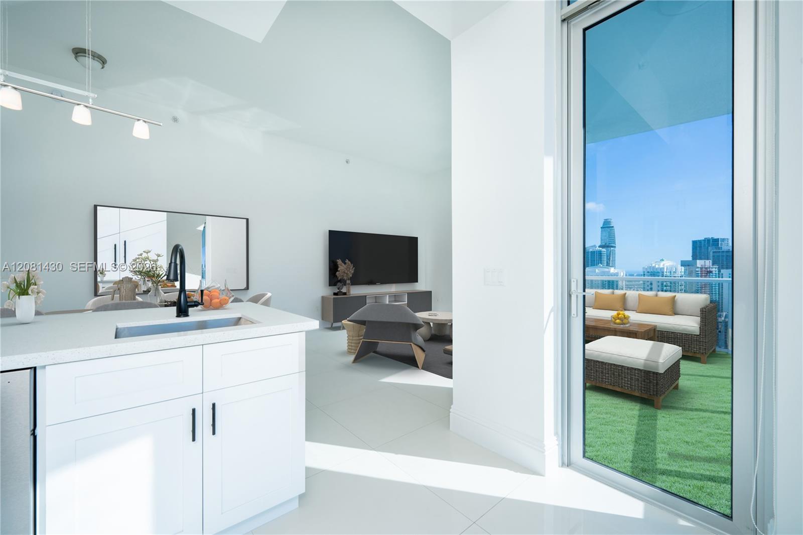 185 SW 7th Street