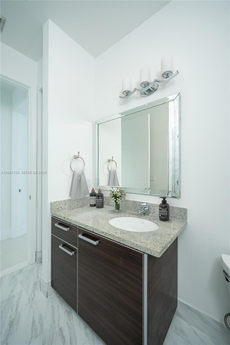 185 SW 7th Street