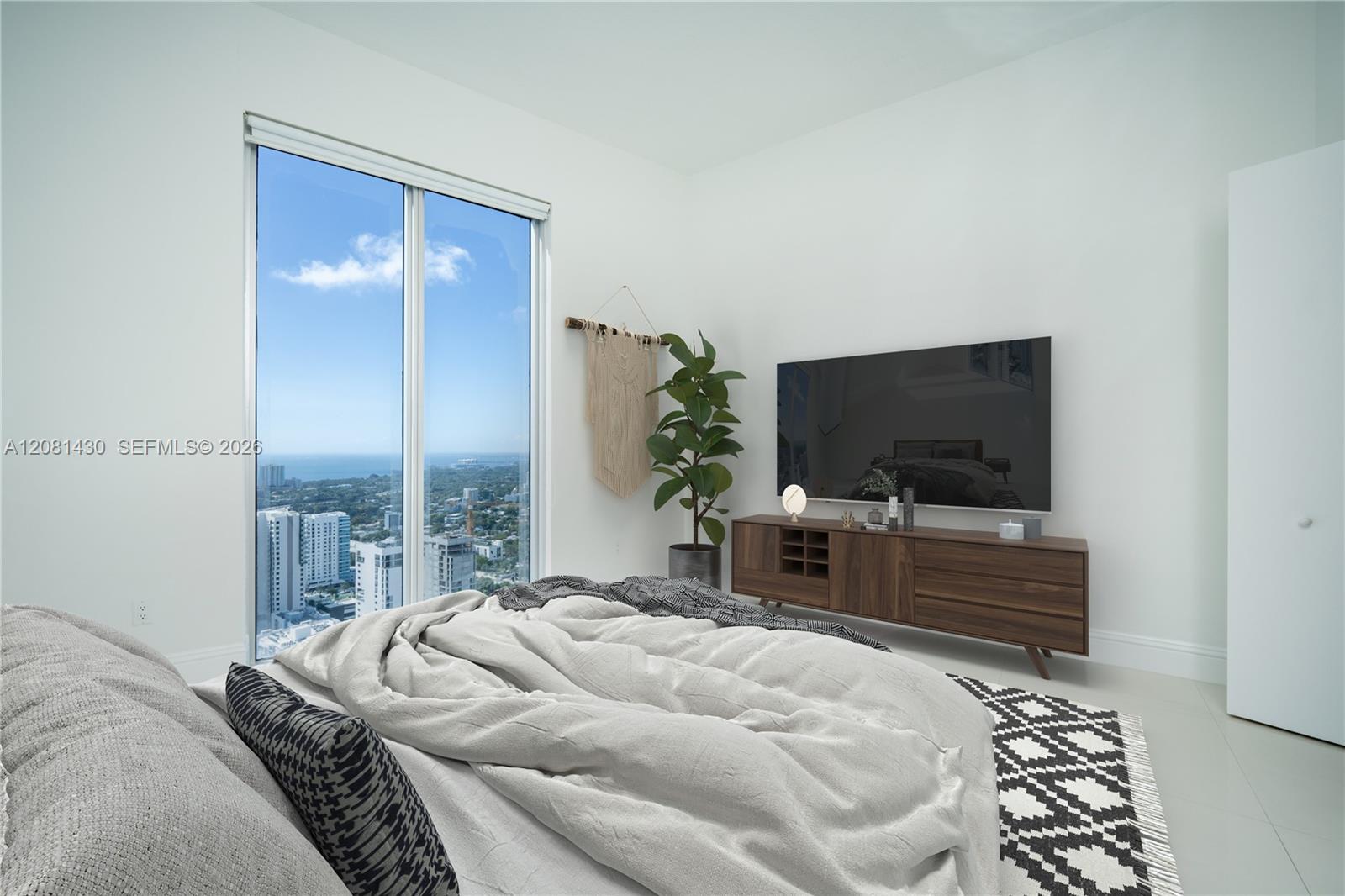 185 SW 7th Street