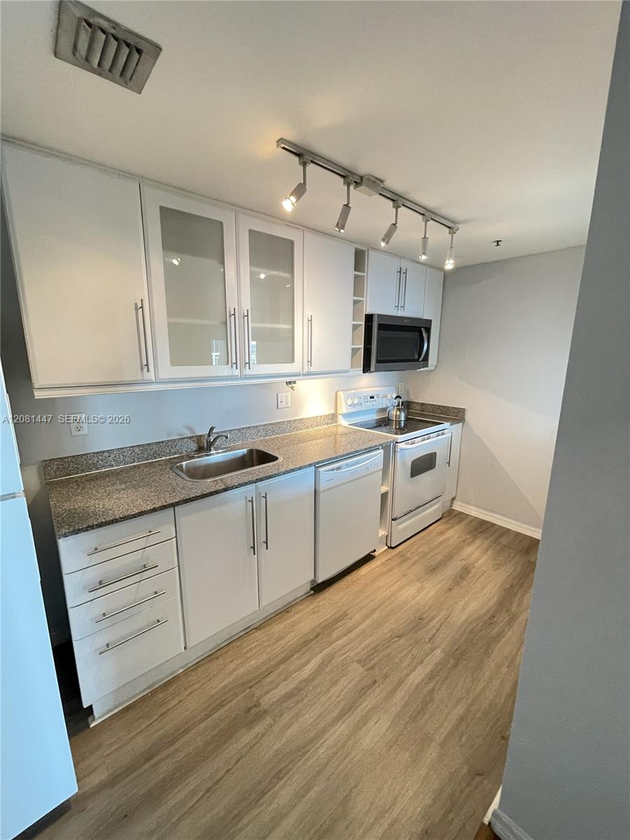 275 NE 18th Street