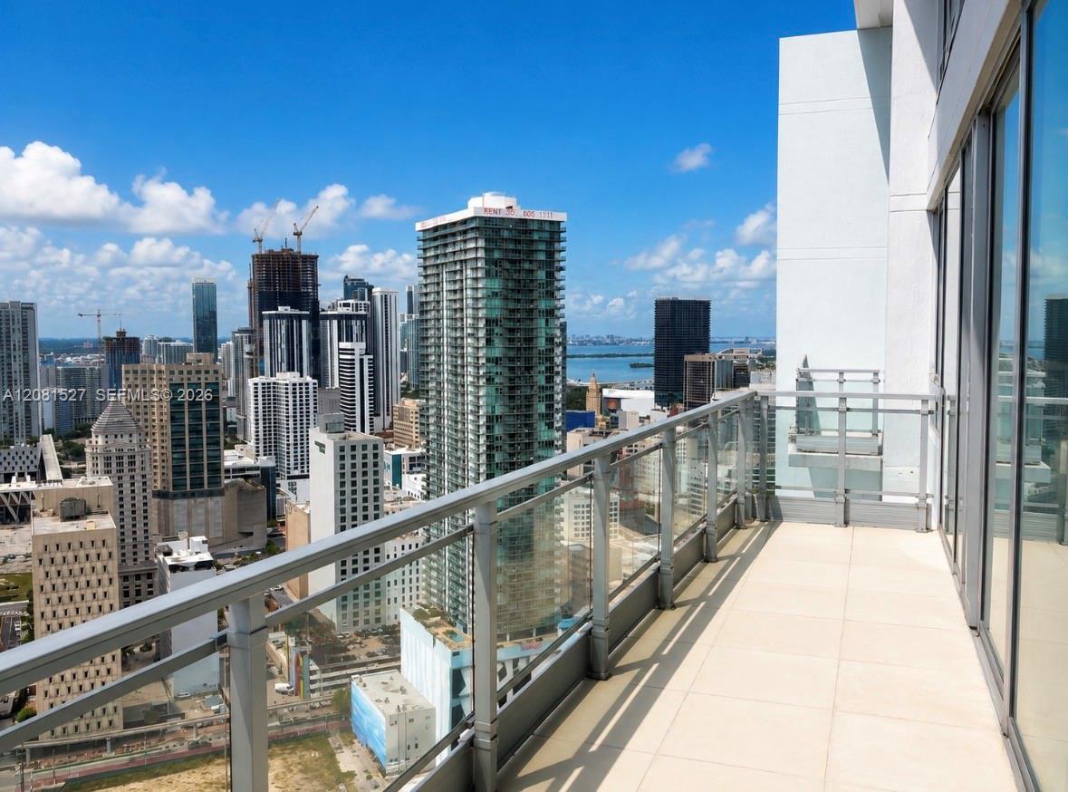 90 SW 3rd Street