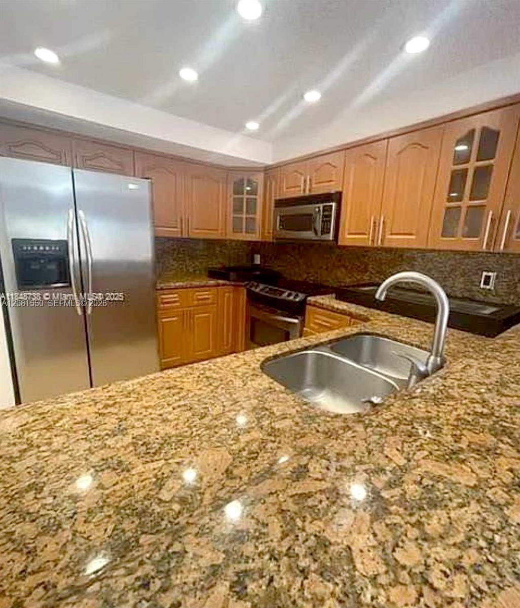 1990 SW 121st Court