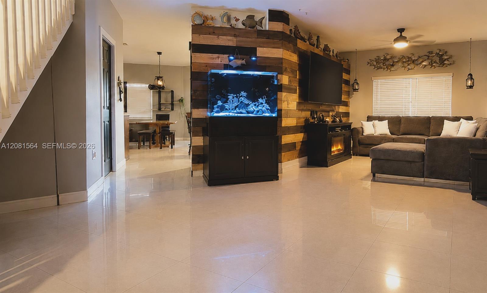 2227 SE 25th Avenue