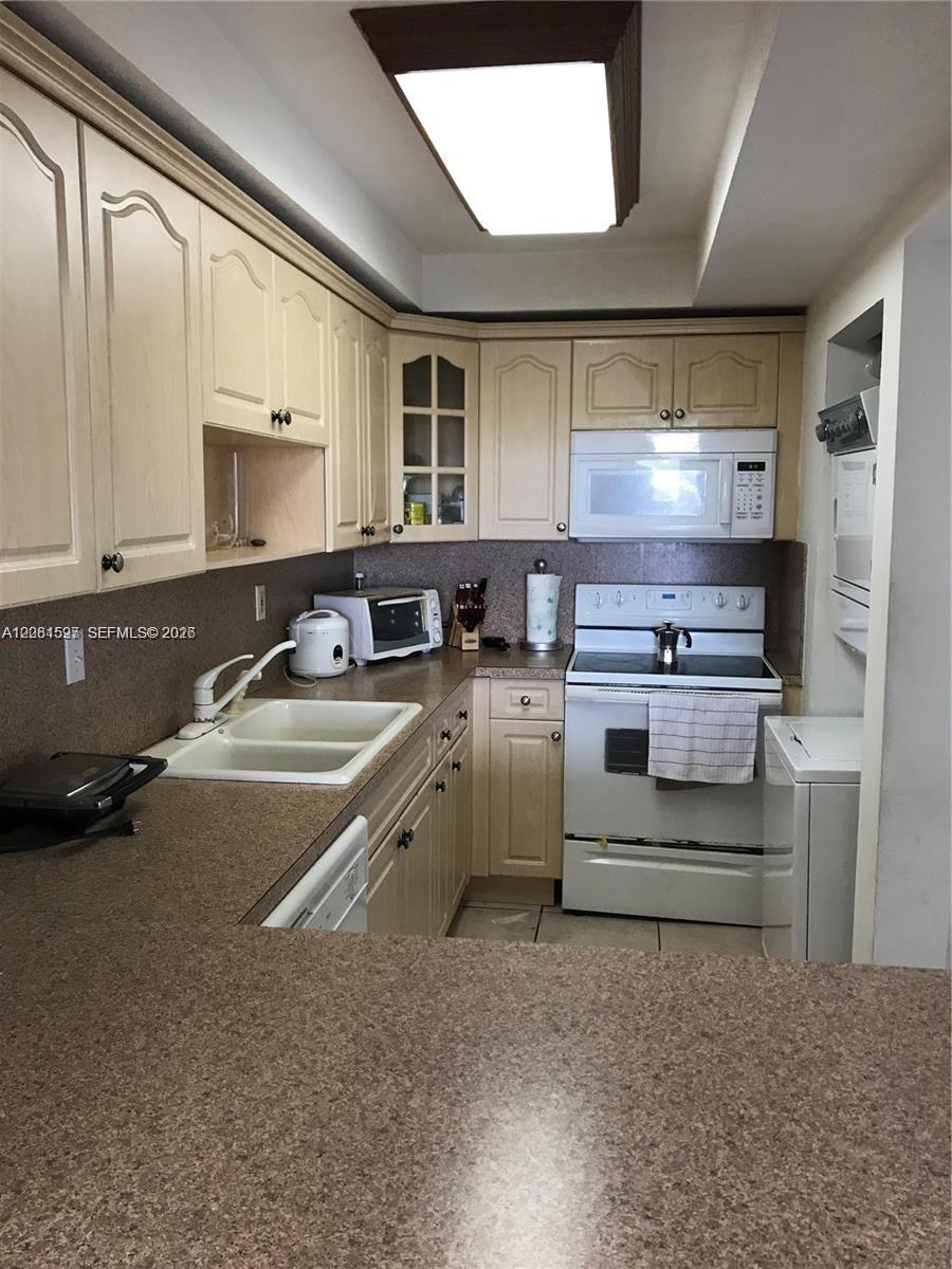 10090 NW 80th Court