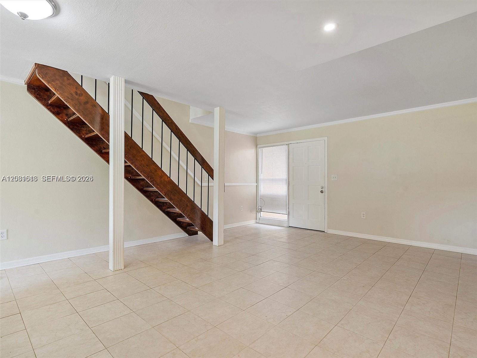 8941 NE 4th Ave Road