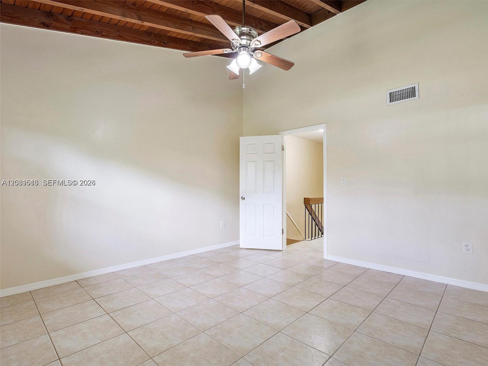 8941 NE 4th Ave Road