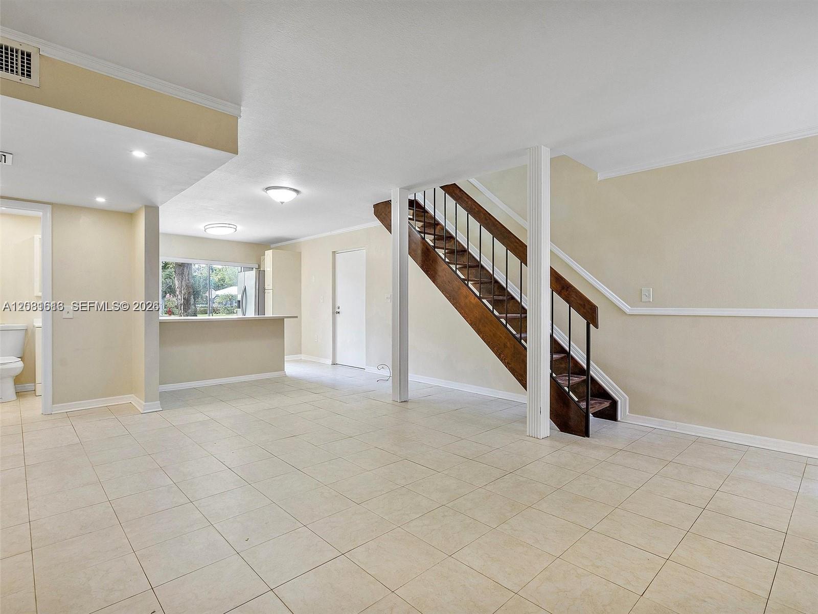 8941 NE 4th Ave Road