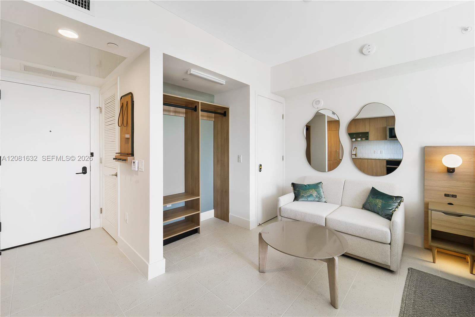 159 NE 6th Street gallery image #7