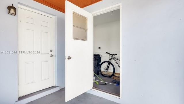 1041 NW 24th Terrace gallery image #14
