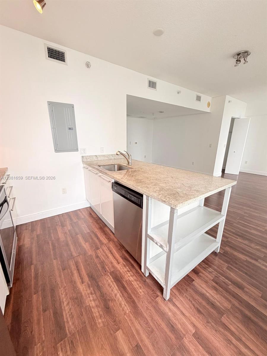 185 SW 7th Street