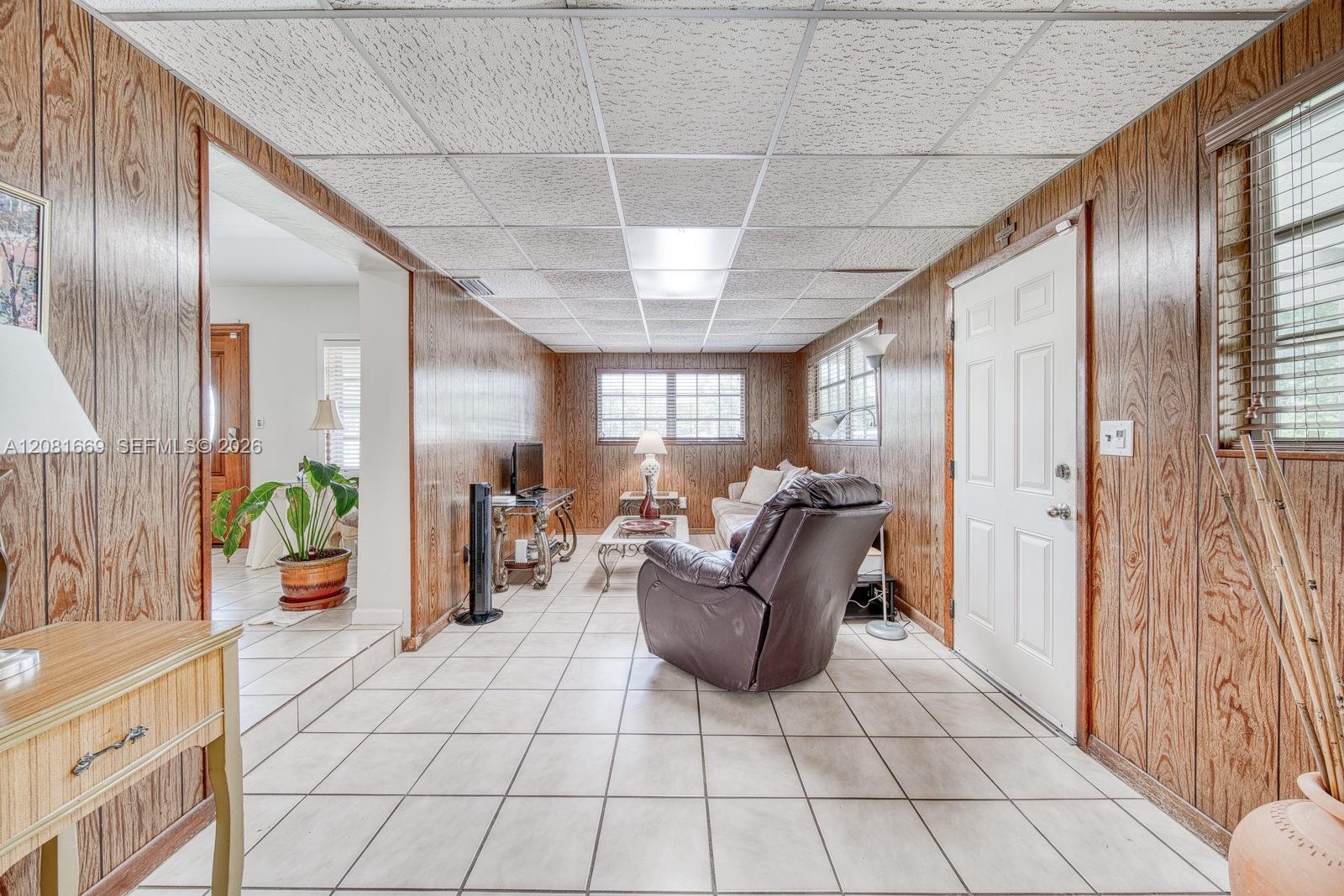 3435 SW 73rd Ave Road