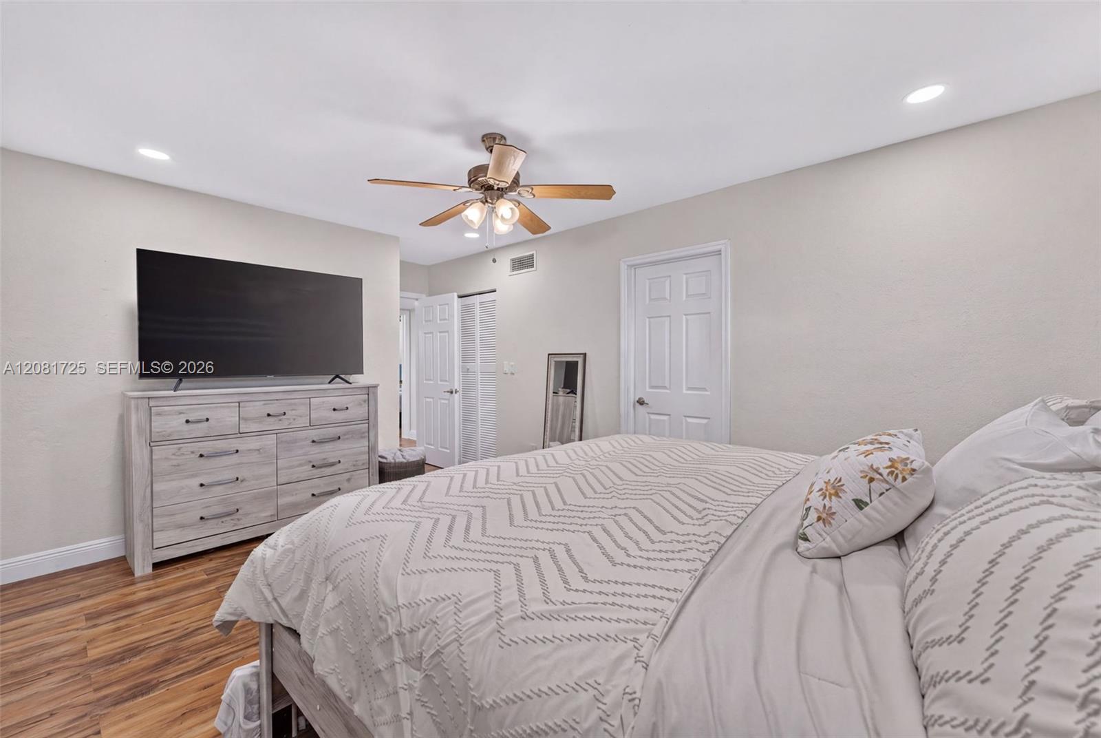 6965 W 2nd Way