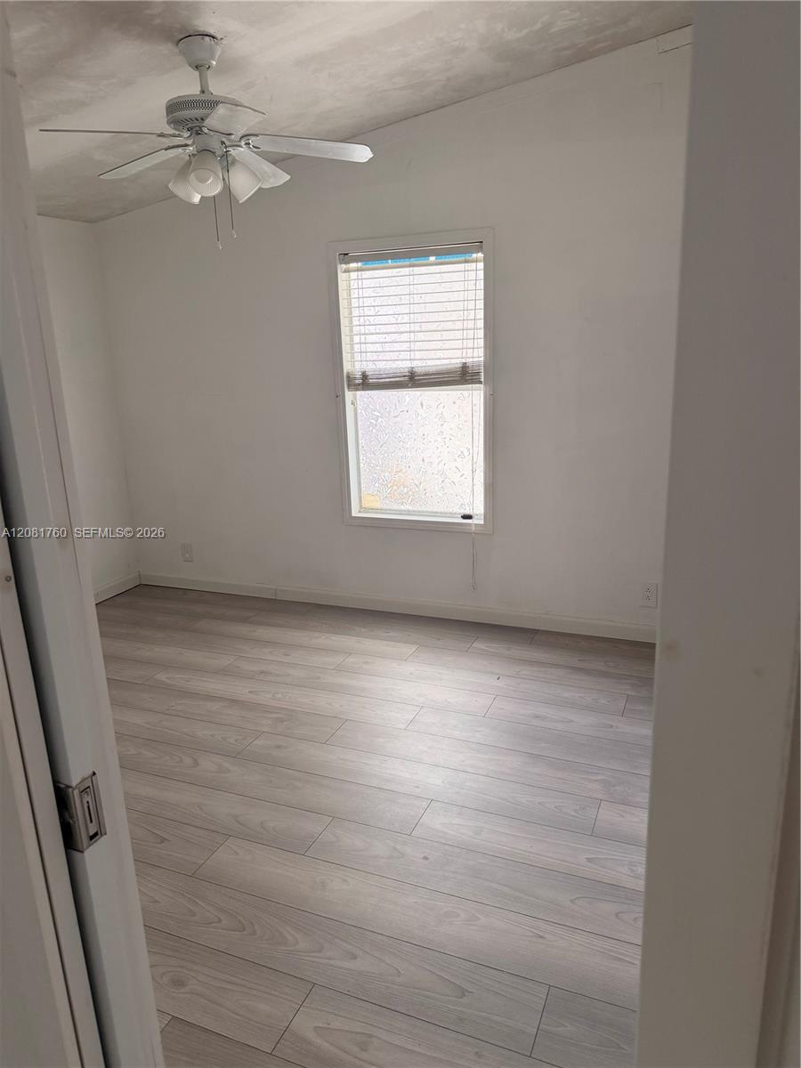 220 NE 12th Avenue
