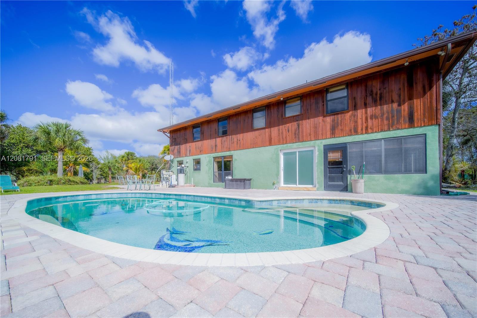 576 Marshall Road