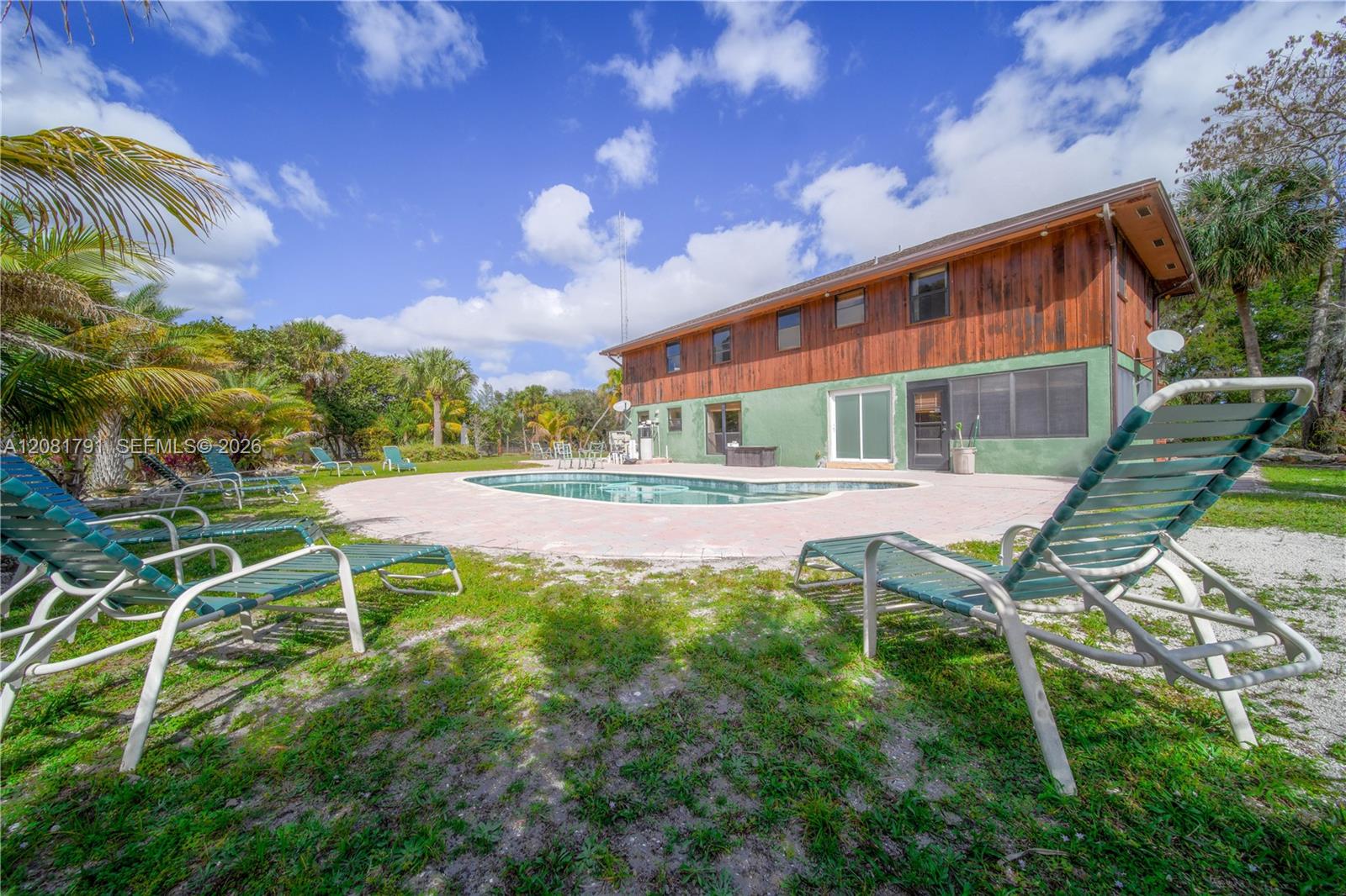 576 Marshall Road