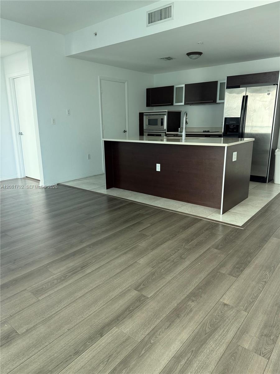 1900 N Bayshore Drive