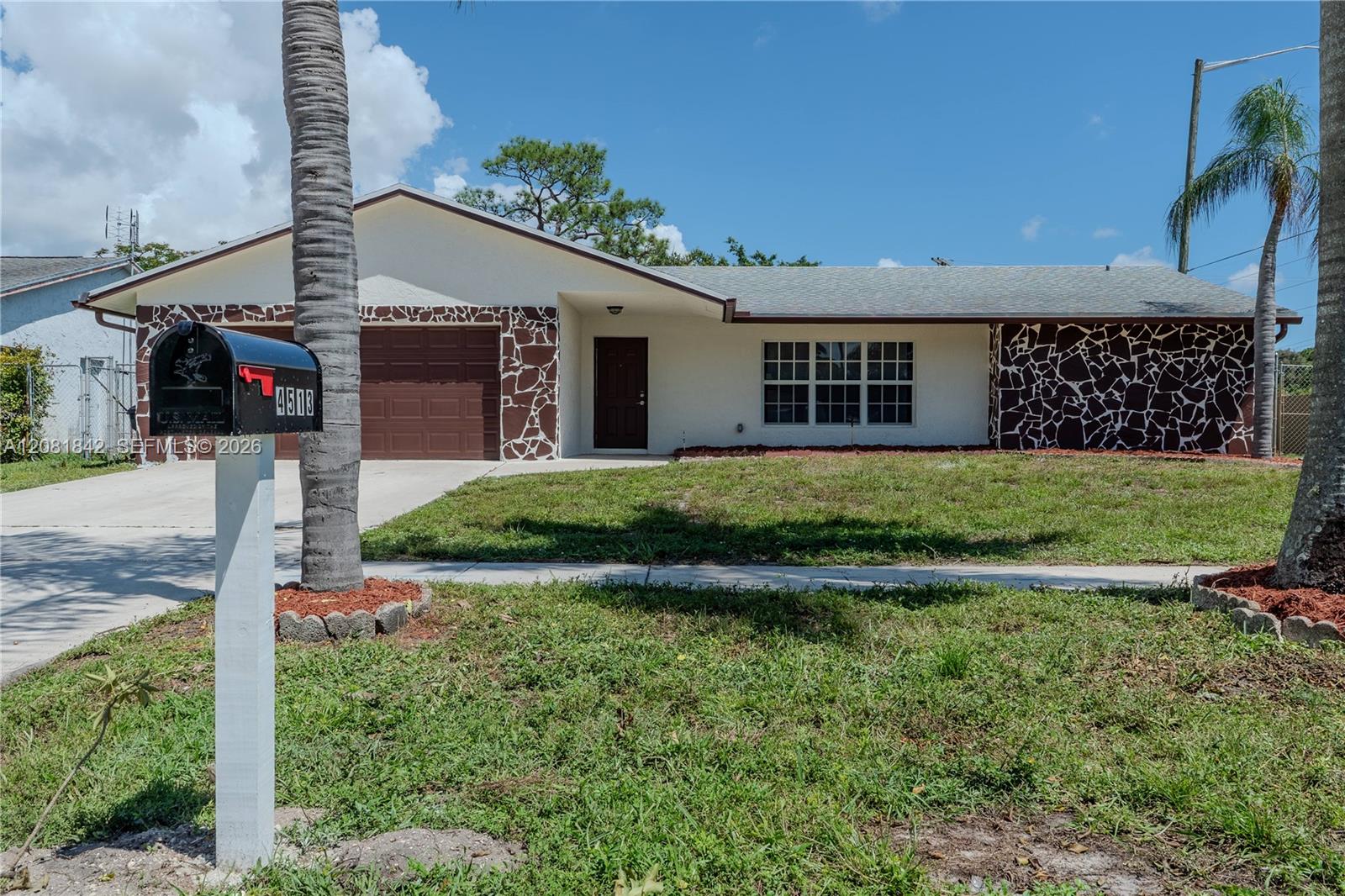 4513 Blue Pine Circle